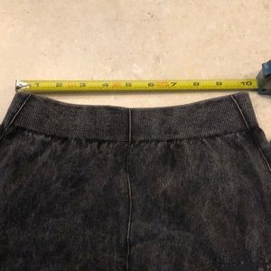 Distressed black leggings